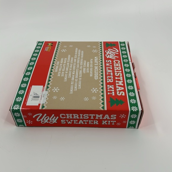 UGLY CHRISTMAS SWEATER KIT Women’s Red New in Box Size XL - Picture 10 of 12